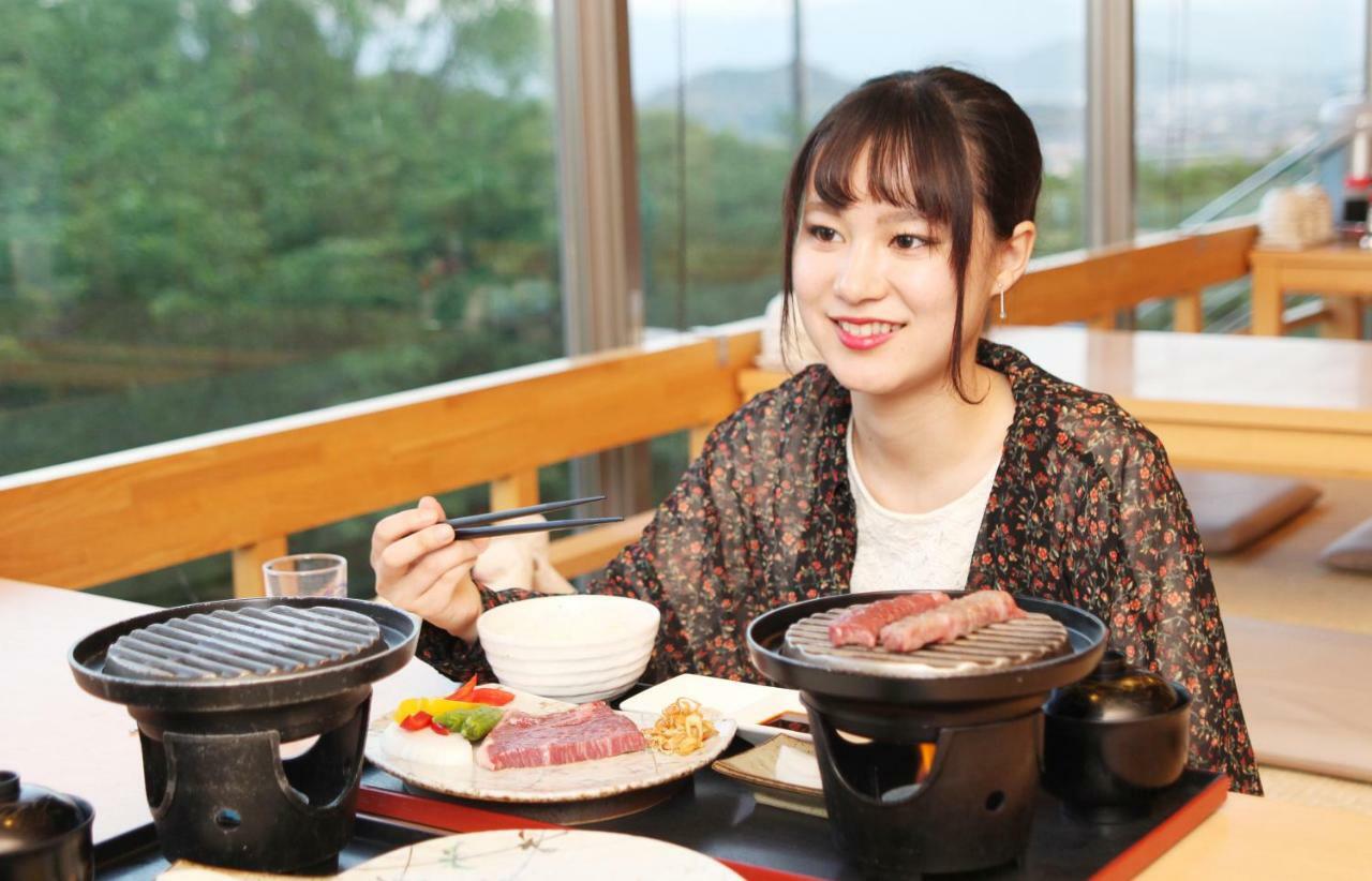 Michi No Eki Fureai Park Mino Hotel Mitoyo Buitenkant foto
